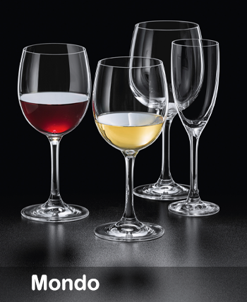Exquisite Glasses, Position Of Water And Wine Glasses On Table